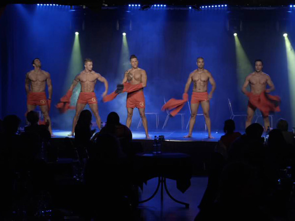 Show chippendales